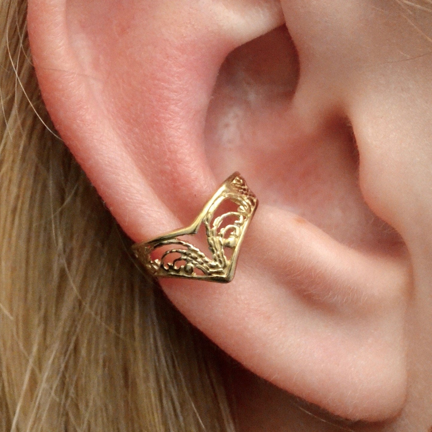 Chevron Lace - Ear Cuff - EC337