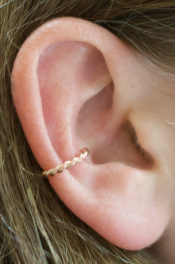 Twisted - Ear Cuff - EC358