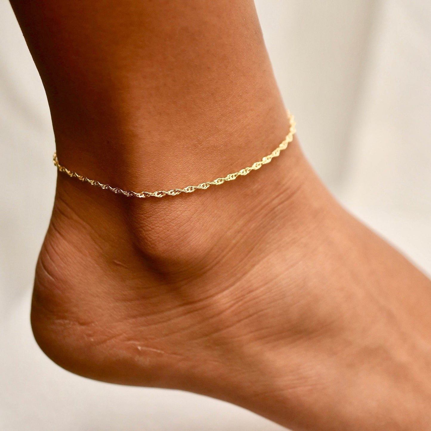 Twisted - Anklet - ANK01