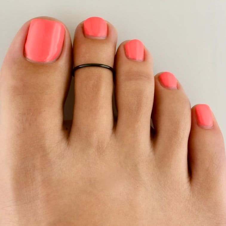 Black Titanium Thin - Toe Ring  - TR63