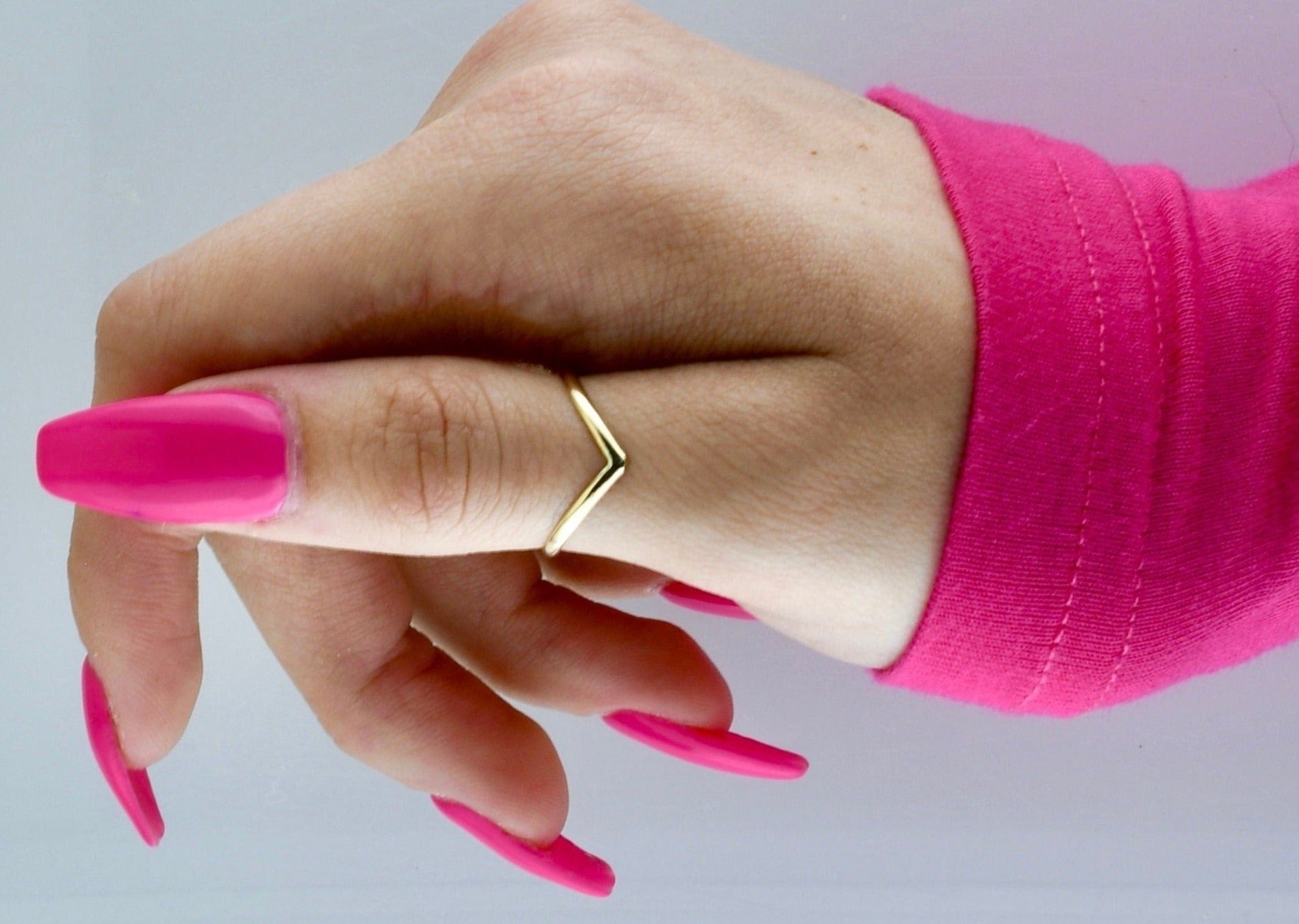 The V 14k Solid Gold Thumb Ring 14k TH14