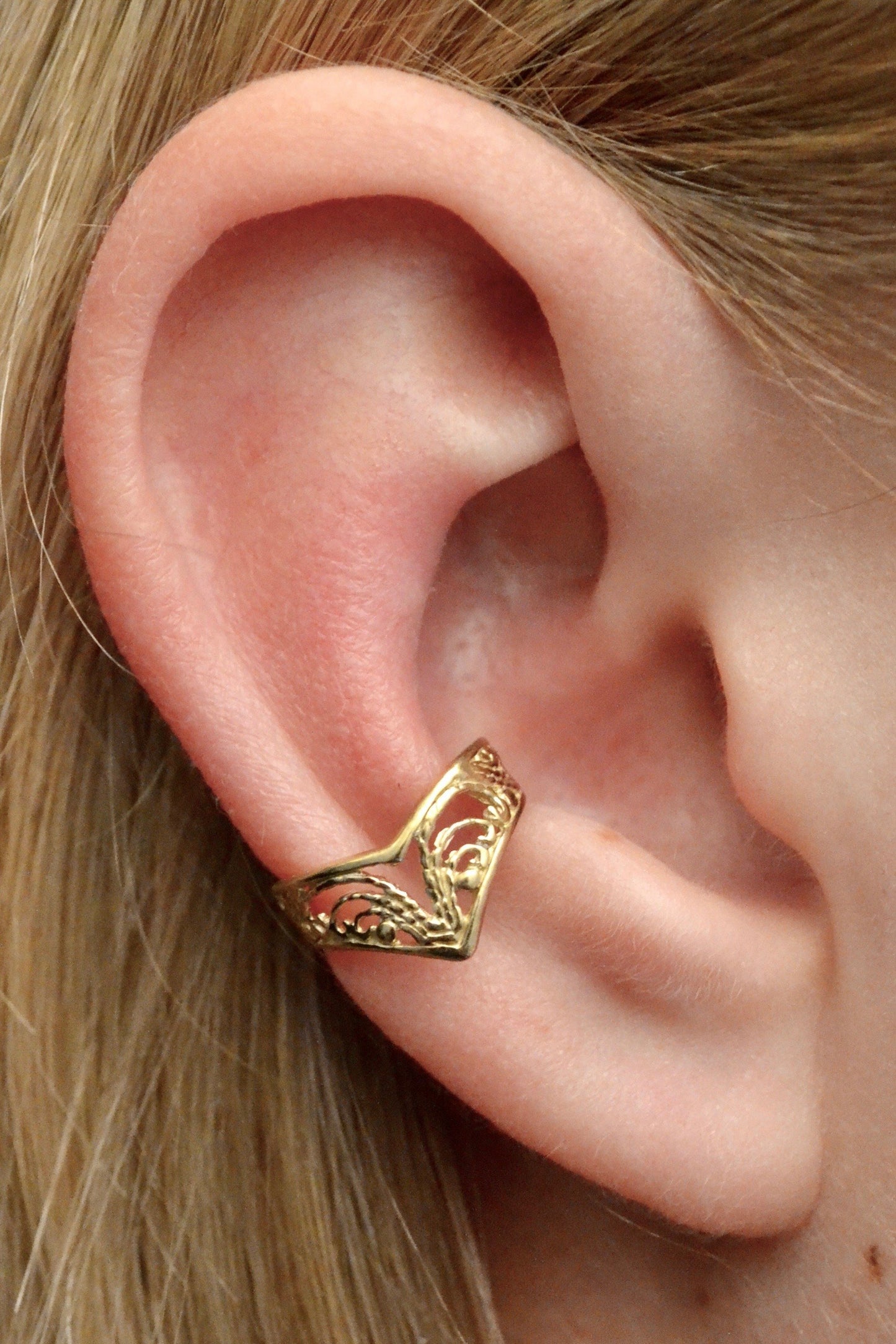 Chevron Lace - Ear Cuff - EC337