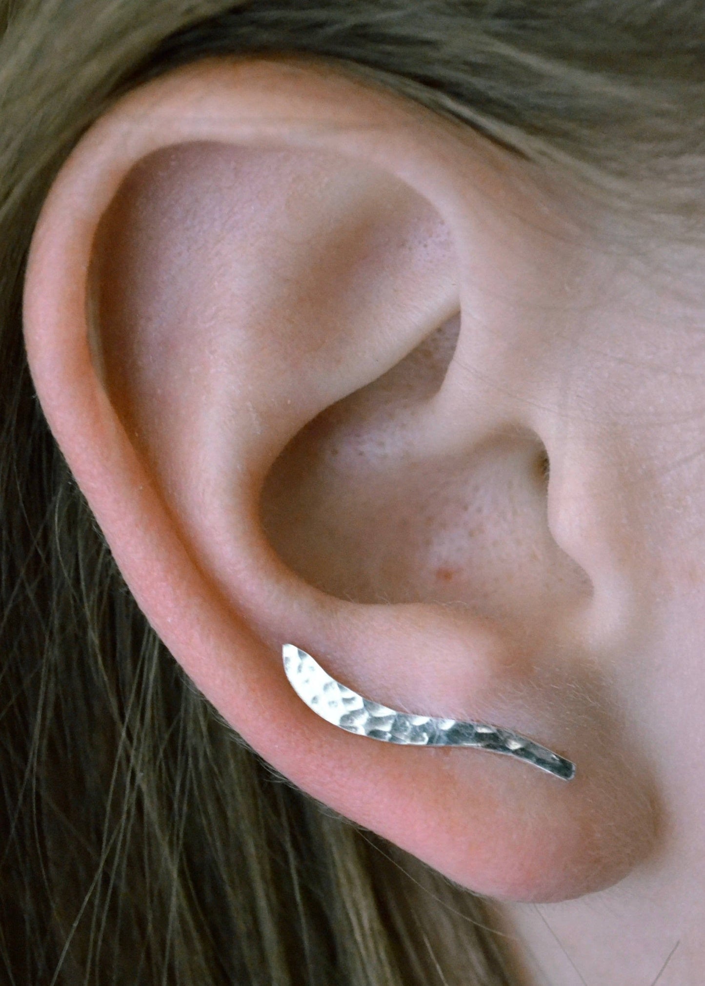 Wave Mini Hammered - Ear Climber - EP04-MN SS