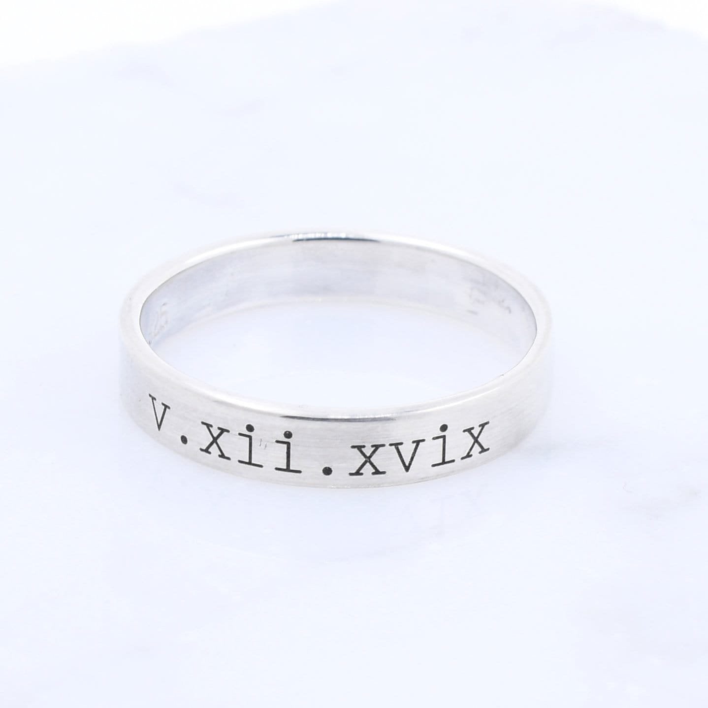 Engraved thumb ring deals